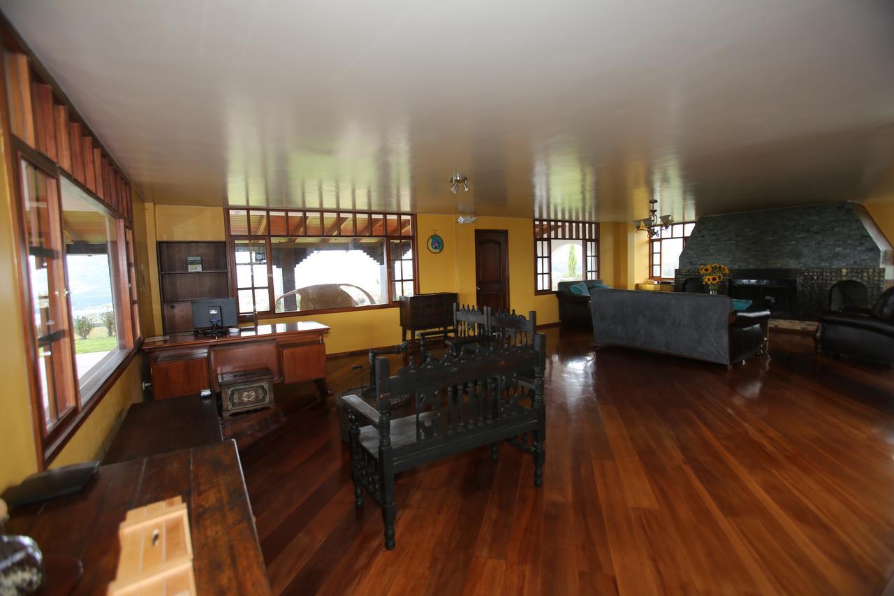Hosteria Loma Larga Cayambe Εξωτερικό φωτογραφία
